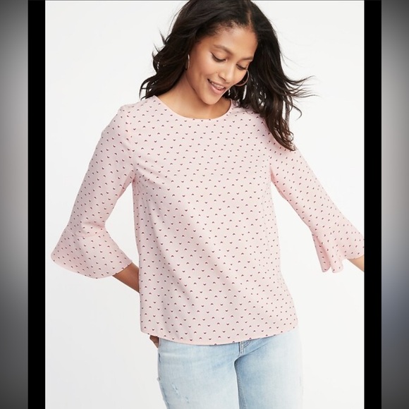 Old Navy Tops - Old Navy Light Pink Bell-Sleeve Swing Top